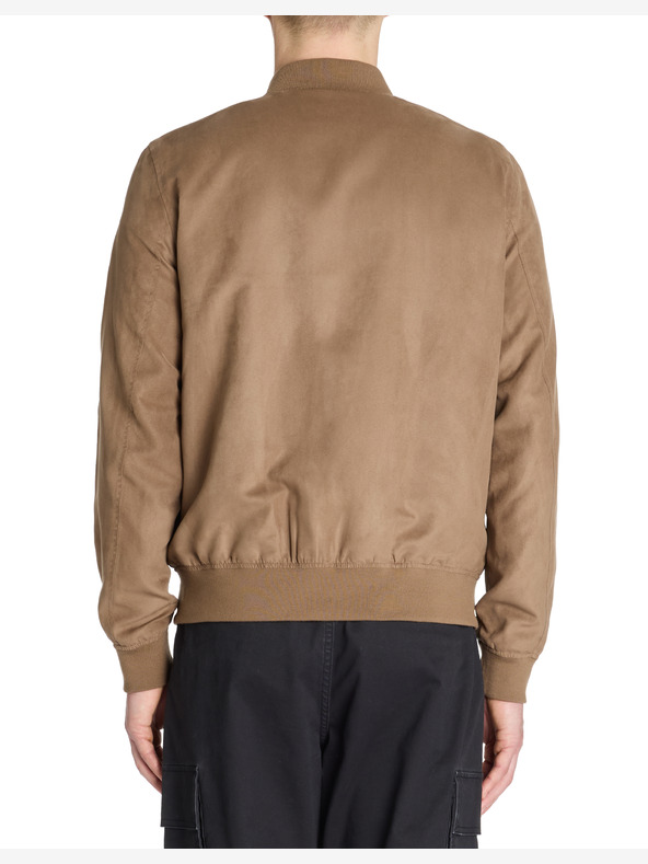 Celio Jakna Lusuedelit