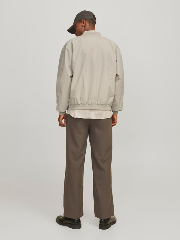 Jack & Jones Jack & Jones JJECHARGE Moška jakna z naramnicami v bež barvi