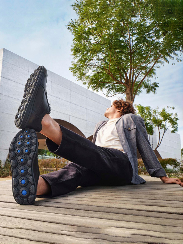 Geox Črne moške superge Geox Spherica EC12