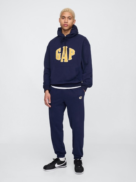 GAP Superge z logotipom GAP