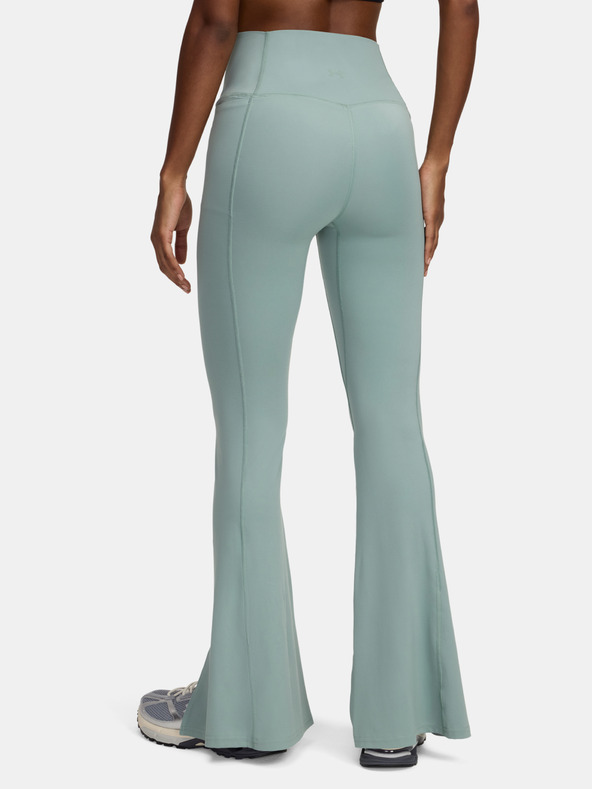 Under Armour Ženske športne hlače Under Armour Meridian Kick Flare Pant