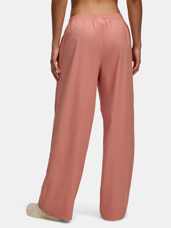 Under Armour Ženske športne hlače Under Armour UA Unstoppable Wvn Parachute