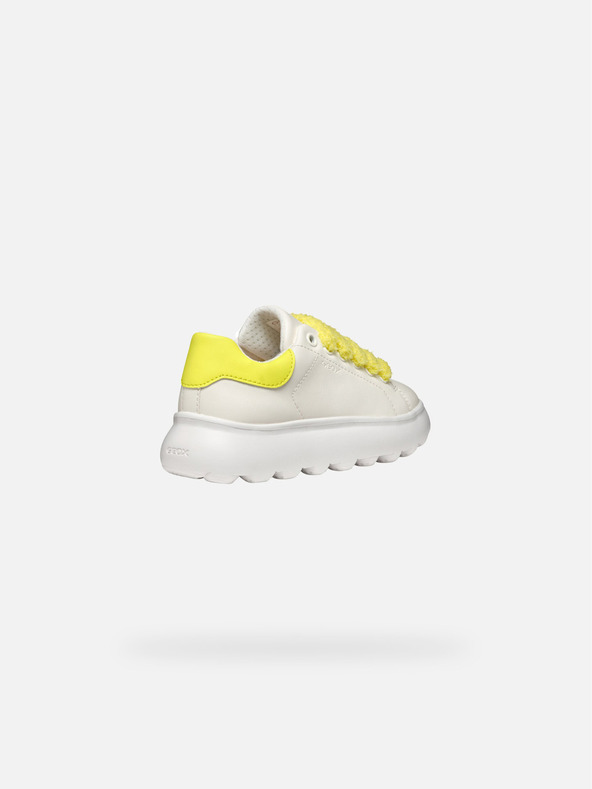 Geox Bele dekliške superge Geox Puffypop