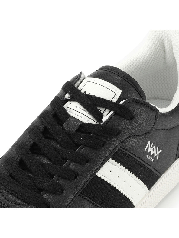 NAX Moški mestni čevlji nax NAX ZEWAR črni