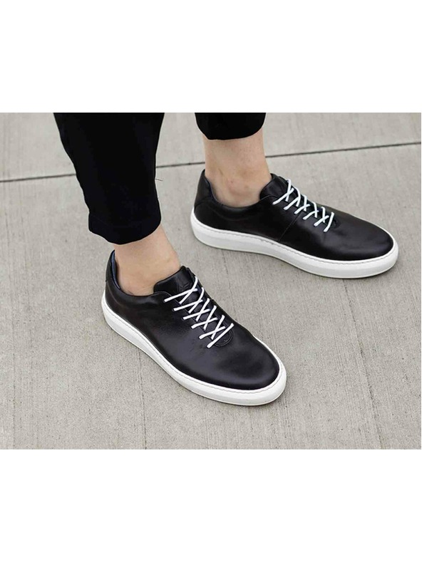 Vasky Ženski usnjeni športni copati / škornji črno-bele barve Vasky Teny