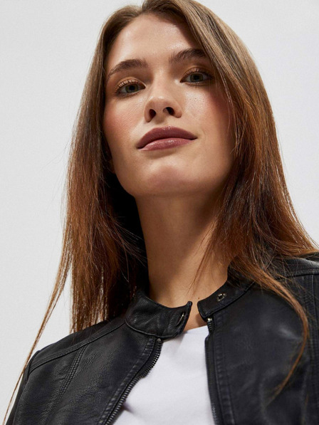 Moodo Jakna