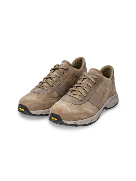 Vasky Botas Nordic Brown - Moške usnjene športne copate / škornji rjave barve češka proizvodnja iz Zlina