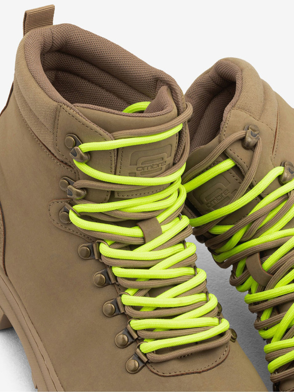 Ombre Clothing Rjavi moški zimski škornji Ombre Clothing