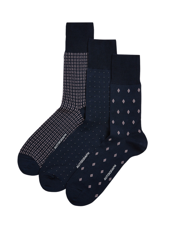 Marks & Spencer 3 pari nogavic v različnih izvedbah, z visokim deležem merceriziranega bombaža Marks & Spencer roza