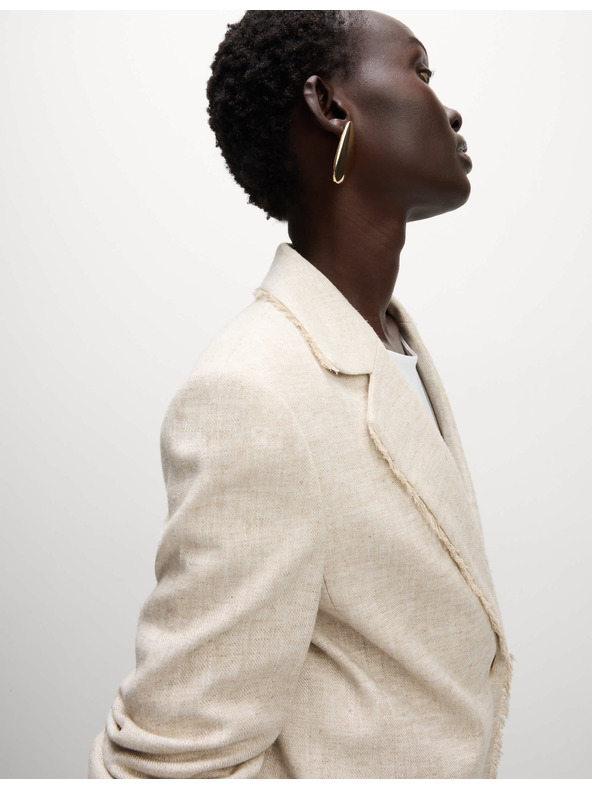 Marks & Spencer Melírovaný blejzer s rozstrapkaným okrajom a vysokým podielom ľanu Marks & Spencer smotanová