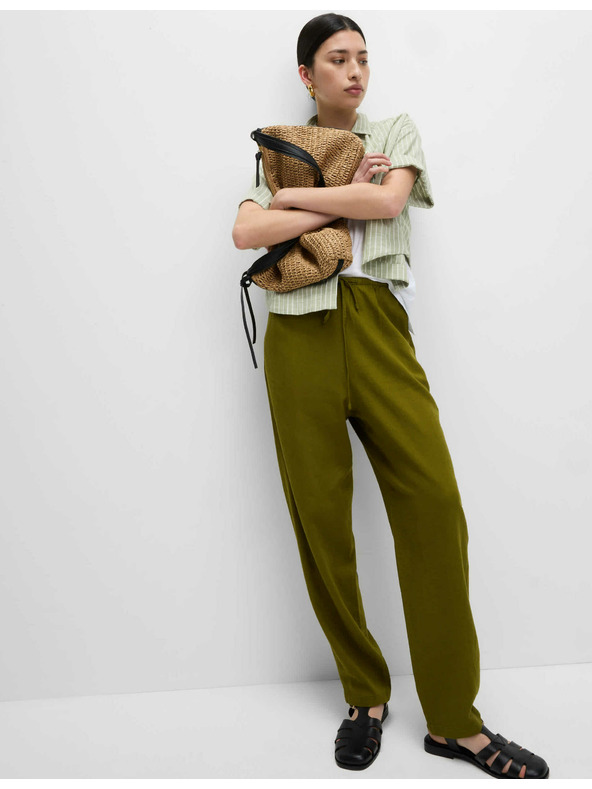 Marks & Spencer Hlače z vrvico, oženimi hlačnicami in visokim deležem lanu Marks & Spencer