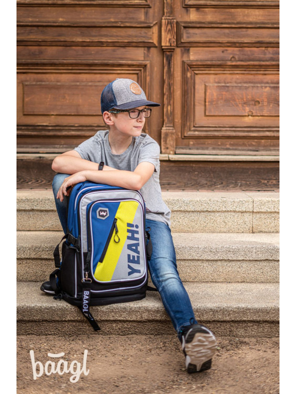 BAAGL  Modri šolski nahrbtnik kockasti neon Baagl