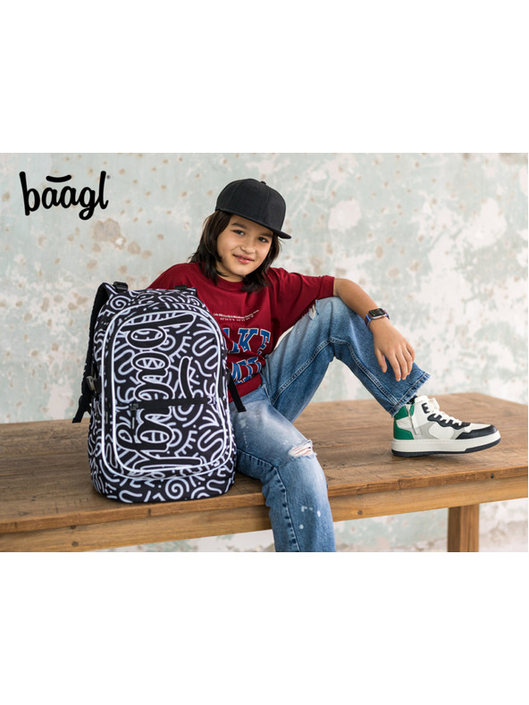 BAAGL  Črni šolski nahrbtnik Baagl Core Element