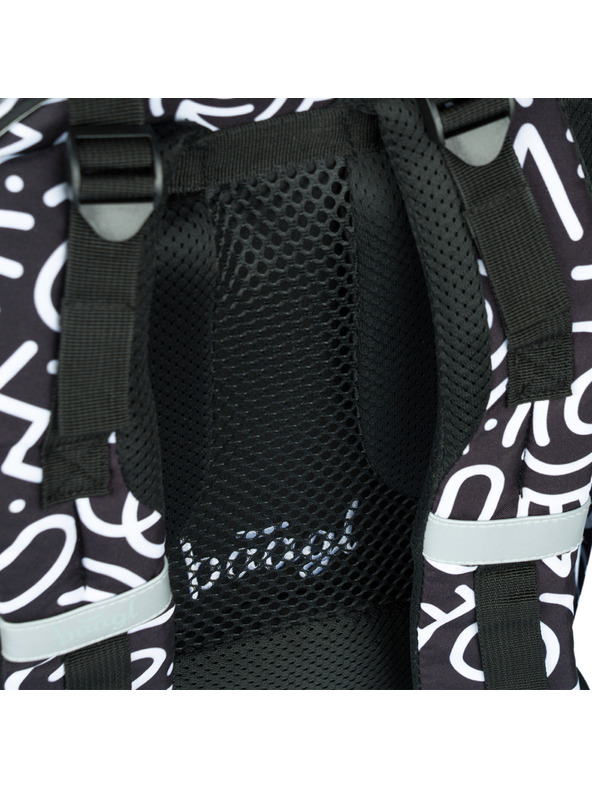 BAAGL  Črni šolski nahrbtnik Baagl Core Element