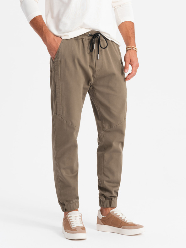 Ombre Clothing Moške pletene hlače z gubami temno rjave barve Ombre Clothing