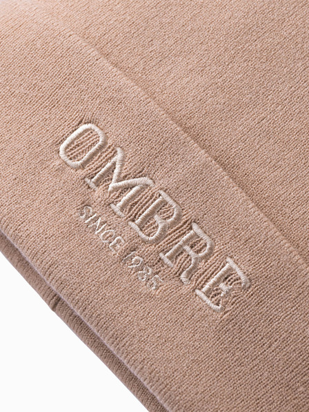 Ombre Clothing Moška pletena kapa z izvezenim napisom Ombre Clothing