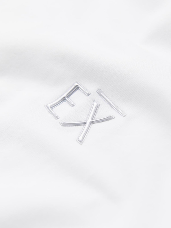 Ombre Clothing Moška majica SLIM FIT z V-izrezom, elastanom in potiskom bela Ombre Clothing