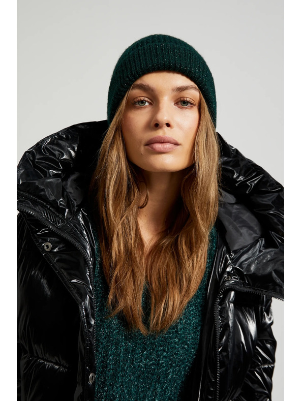 Moodo Kapa s kovinsko temno zeleno nitjo Moodo