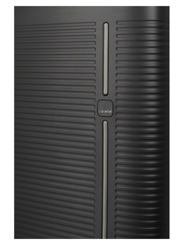 Travelite Potovalni kovček Travelite Roomer Trunk L Black