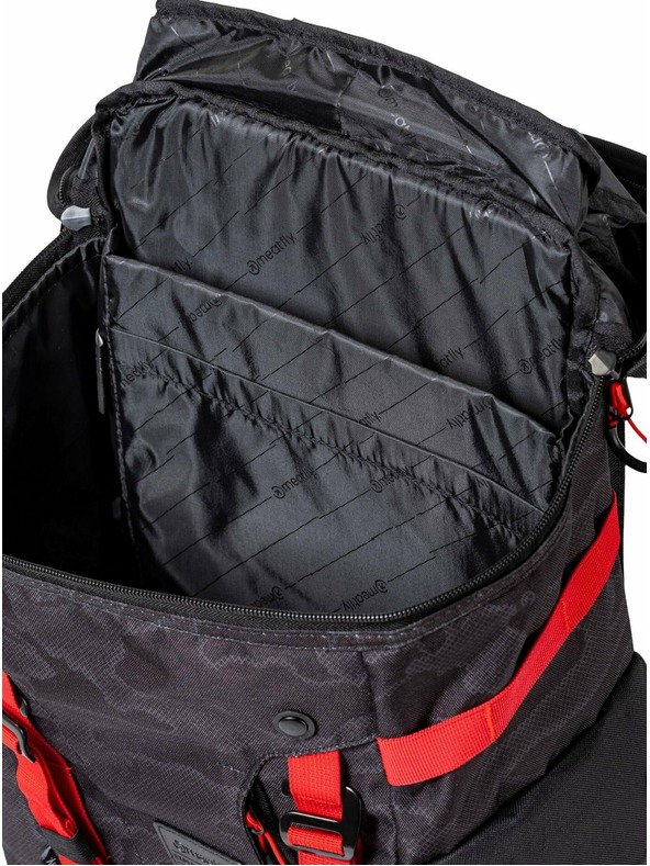 Meatfly Meatfly nahrbtnik Scintilla Morph Black 26 L | Črna | Prostornina 26 L