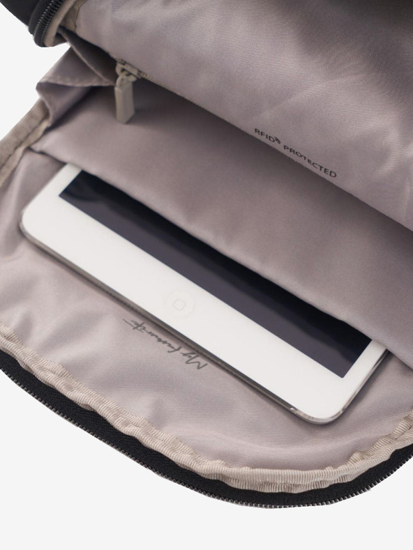 Hedgren Črn damski nahrbtnik Hedgren Vogue Black