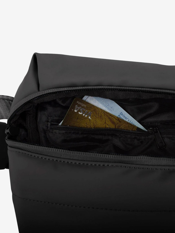 Heys Črna ledvična torba Heys Puffer Mini Waist Bag