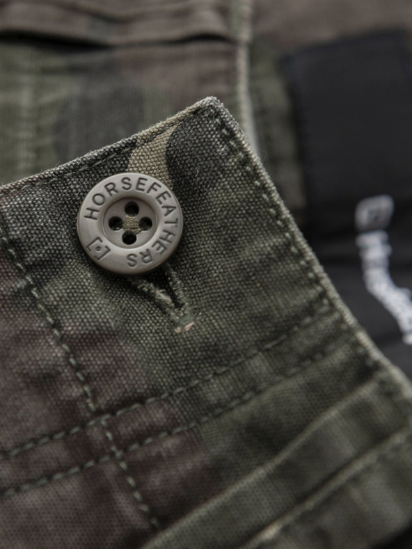 Horsefeathers Baxter kratke hlače - gozdne, velikost 28 HORSEFEATHERS