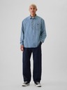 GAP Srajca v barvi chambray z logotipom GAP