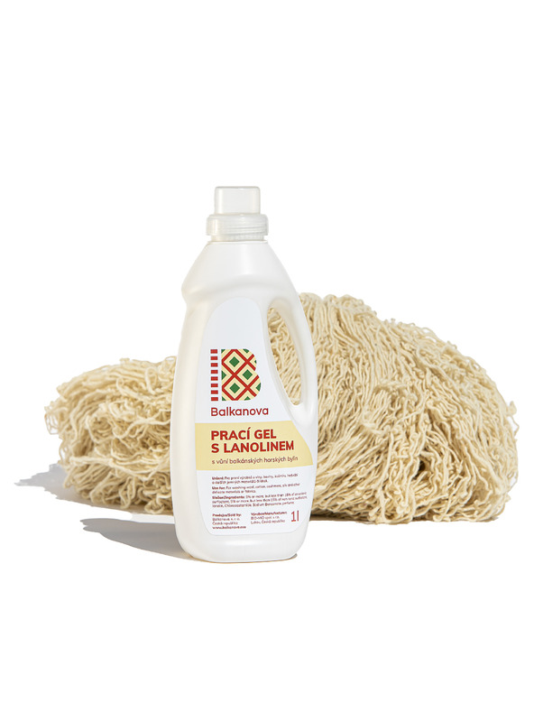 Balkanova Pralni gel z lanolinom za volno 1000 ml z vonjem balkanskih gorskih zelišč