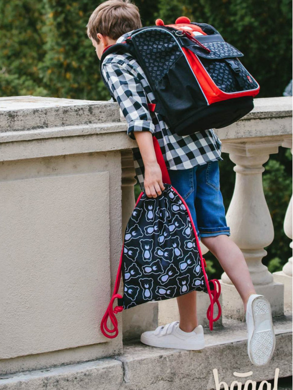 BAAGL  Črna šolska torbica zippy teribear Baagl