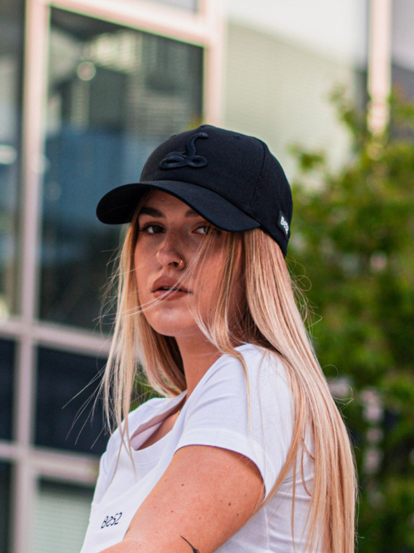 Be52 Be52 Snake kapa premium črna