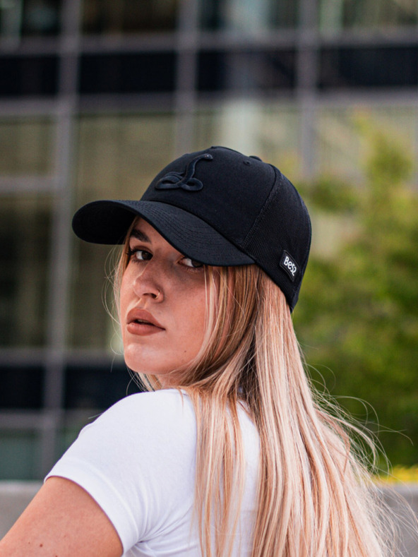 Be52 Be52 Snake kapa premium črna