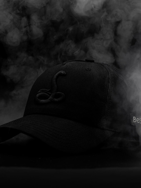 Be52 Be52 Snake kapa premium črna