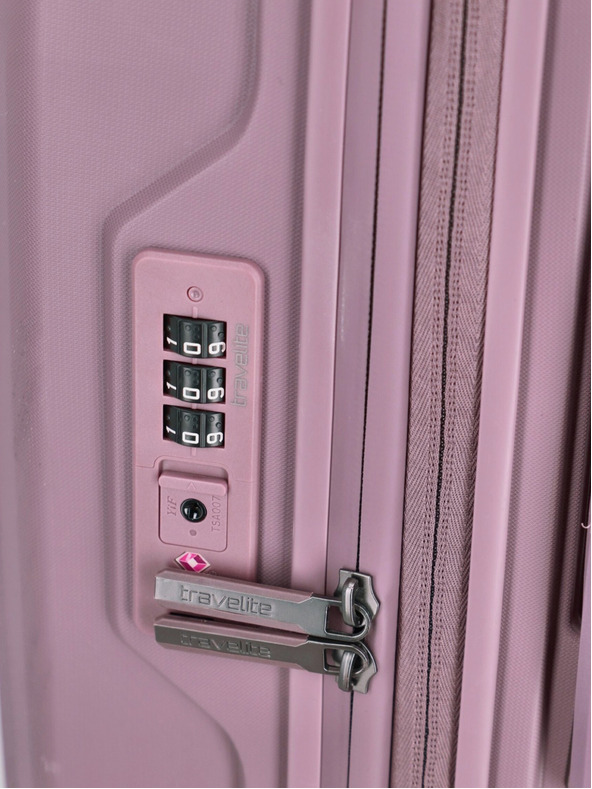 Travelite Rožnato ženski kovček Travelite Elvaa 4w M Rosé