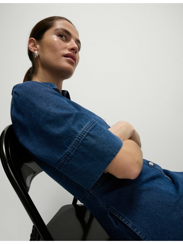 Marks & Spencer Džins srajčna midi obleka z gumbi spredaj Marks & Spencer mornarsko modra