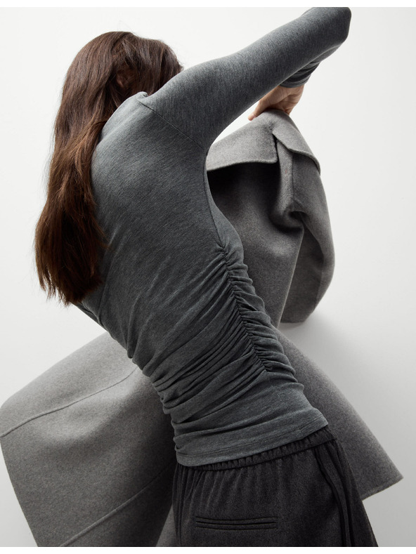 Marks & Spencer Zgornji del z izrezom Marks & Spencer siv