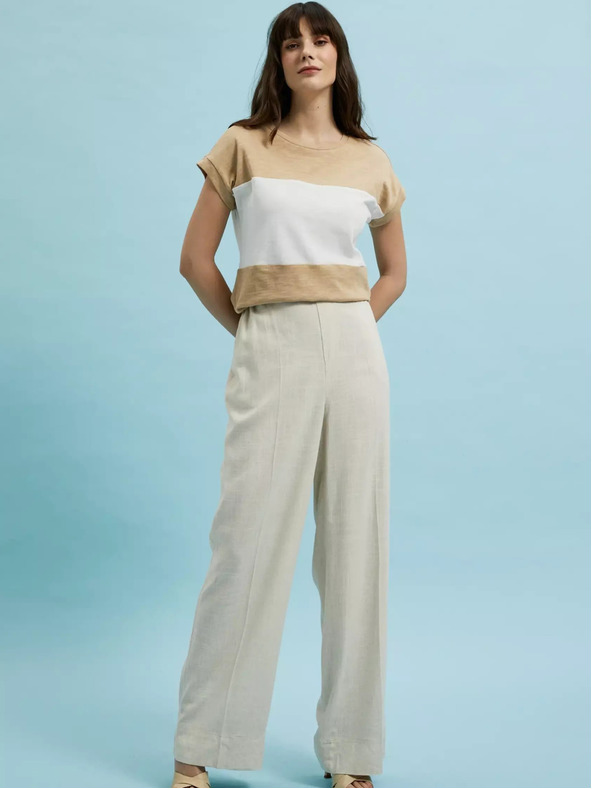 Moodo Bela in bež ženska črtasta majica Moodo