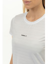 Nebbia FIT Activewear Majica "Airy" z odsevnim logotipom 438 Nebbia