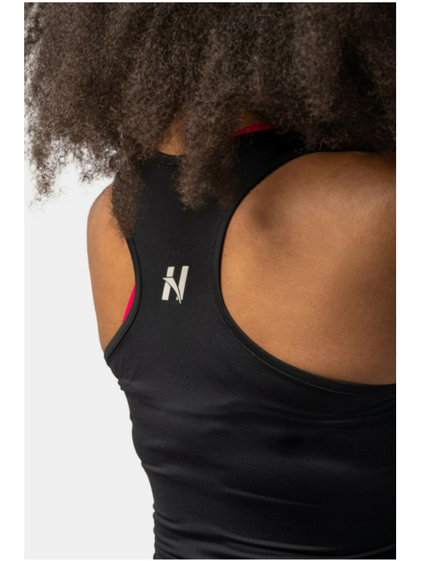 Nebbia Športna majica tankega kroja ozkega kroja 422 Črna