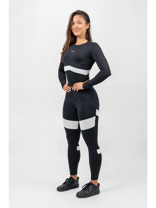 Nebbia Črna majica z dolgimi rokavi TRUE HERO 242