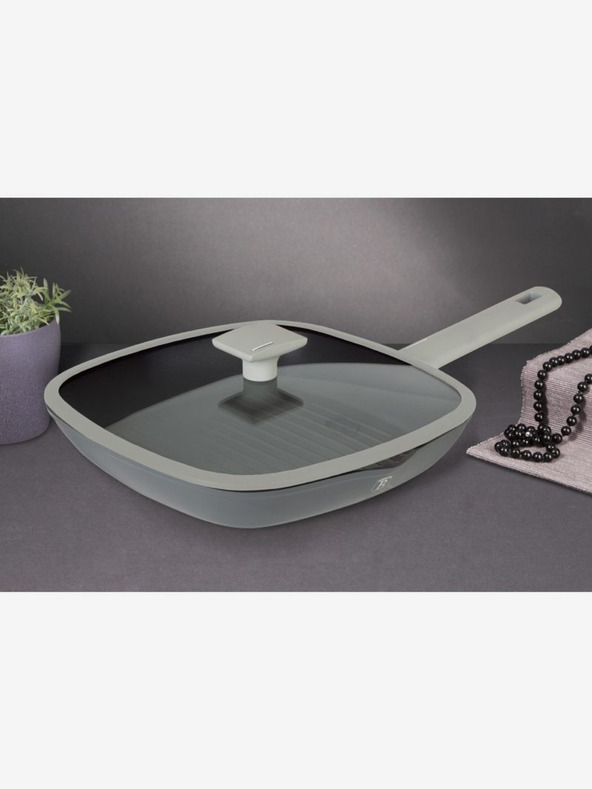 Berlingerhaus Ponev za peko na žaru s pokrovom s titanovo neprijemljivo prevleko 28 cm Aspen Collection BERLINGERHAUS