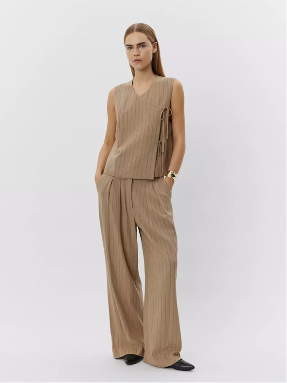 Sofie Schnoor Rjav ženski črtast telovnik Sofie Schnoor