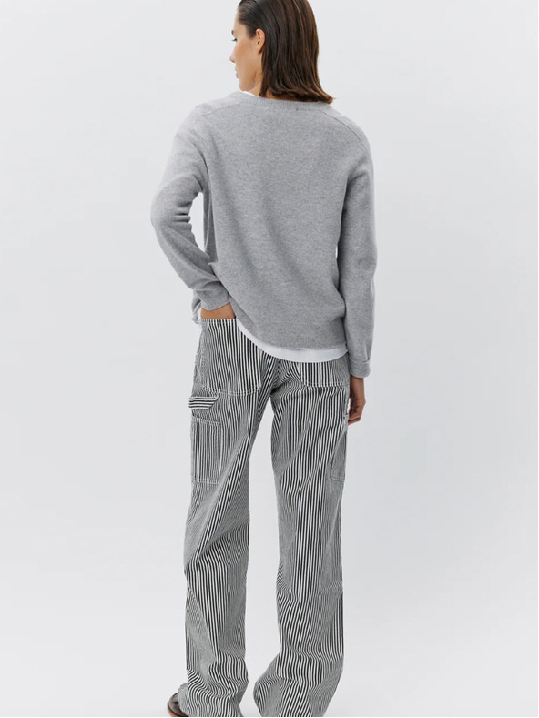 Sofie Schnoor Bele in črne črtaste ženske hlače Sofie Schnoor