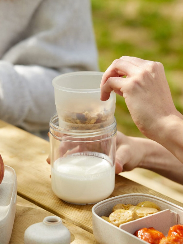 Lékué Lékué Jar To Go Ekološka smetana za prigrizke z žličko (600 ml)