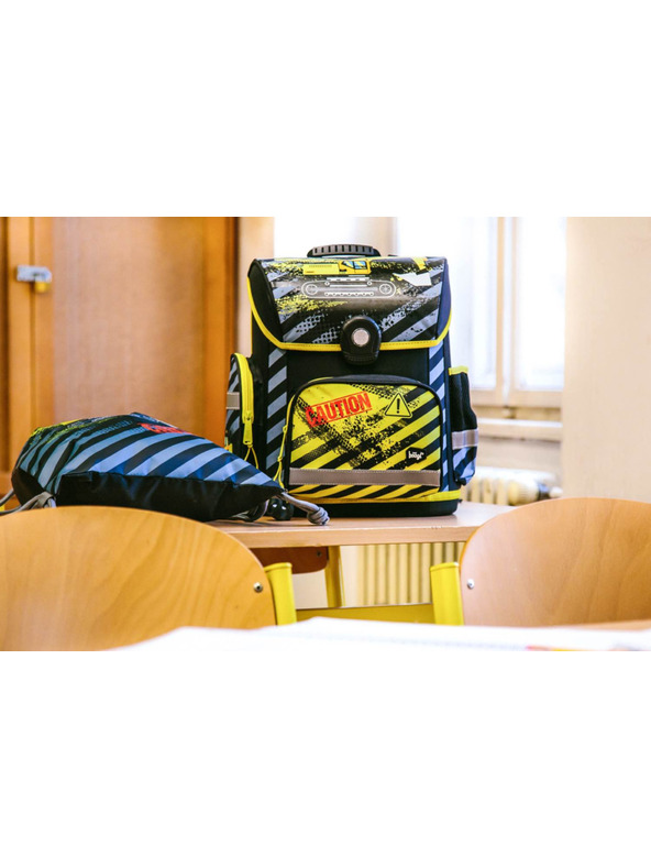 BAAGL  Črna šolska torba bagr Baagl