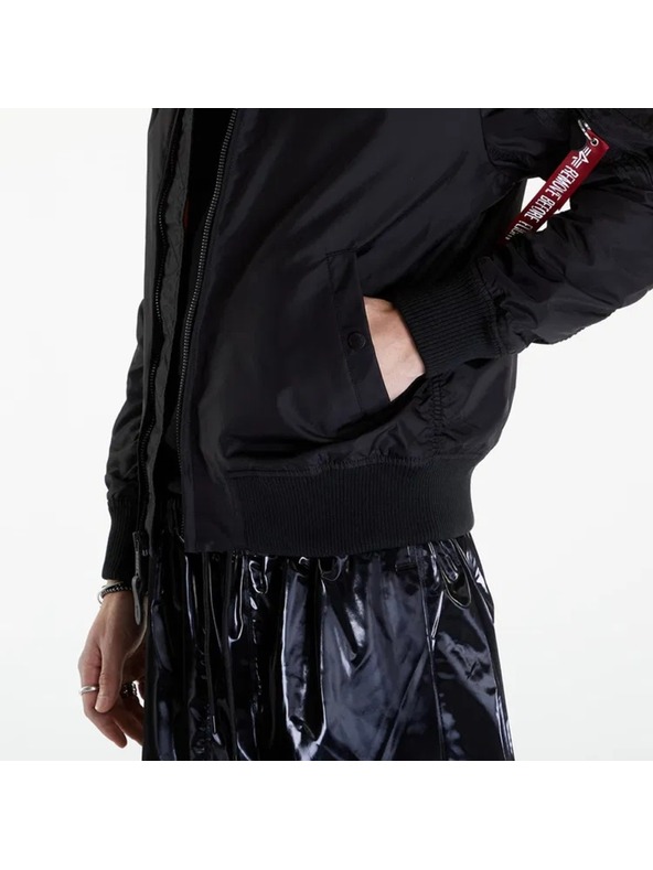 Alpha Industries Moška črna bomber jakna Alpha Industries MA-1 TT Hood Black/Black
