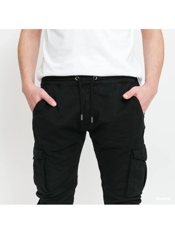 Alpha Industries Moške črne trenirka Alpha Industries Cotton Twill Jogger