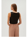 Moodo Črn ženski top