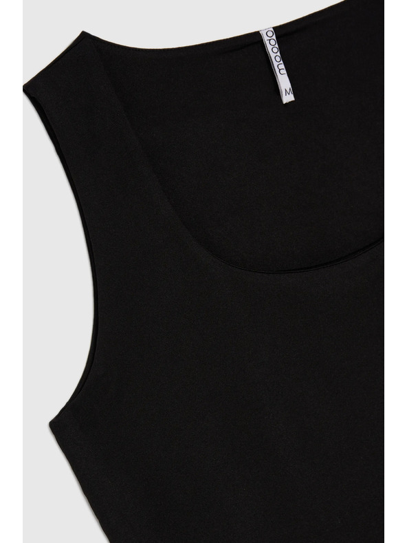 Moodo Črn ženski top