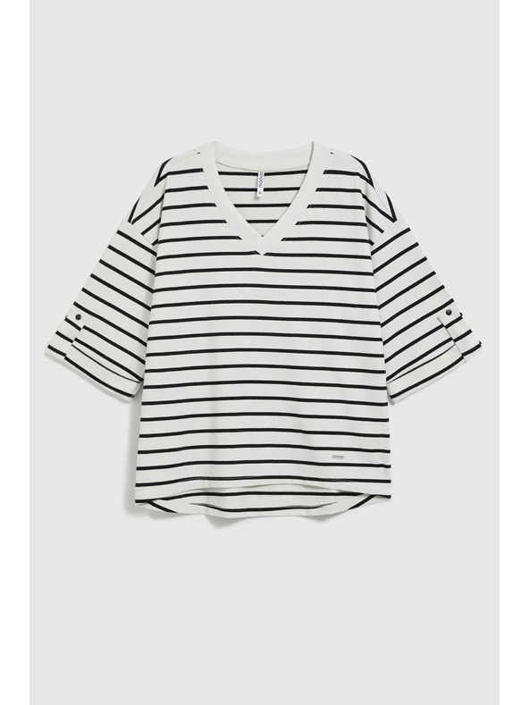 Moodo Črtasto belo-črno ohlapno majico